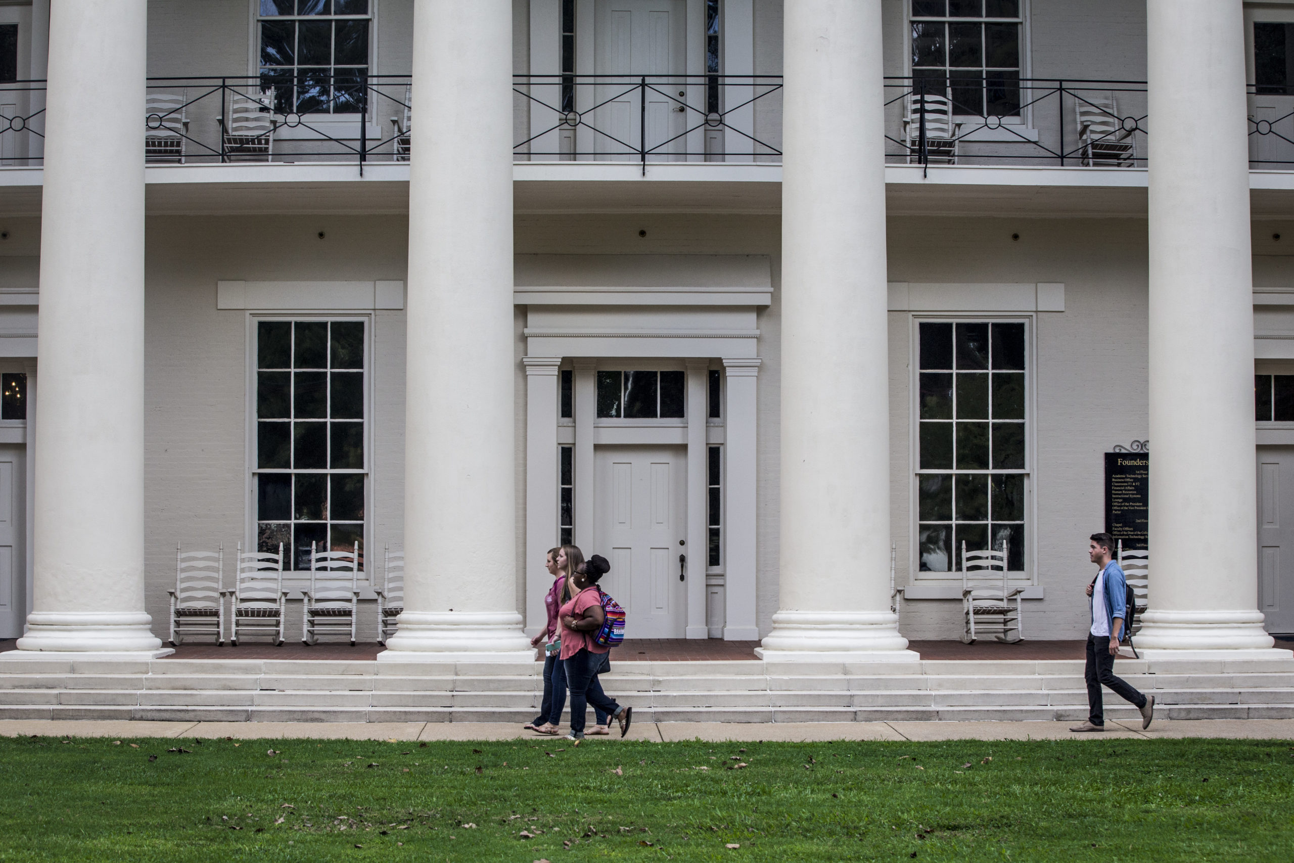 Students walking in front of Founders Hall